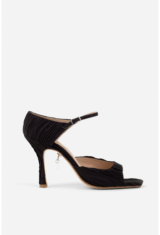 Tina black textile
sandals /9 cm/
