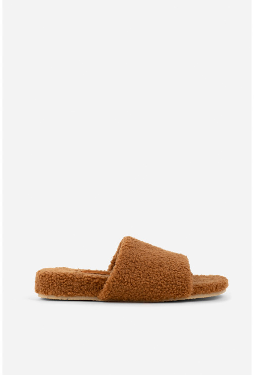 Sasha brown textile
home slippers