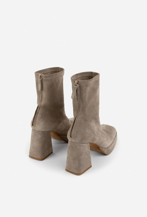 Christina gray suede
ankle boots
