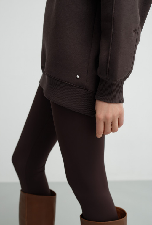 Elisa brown
leggings