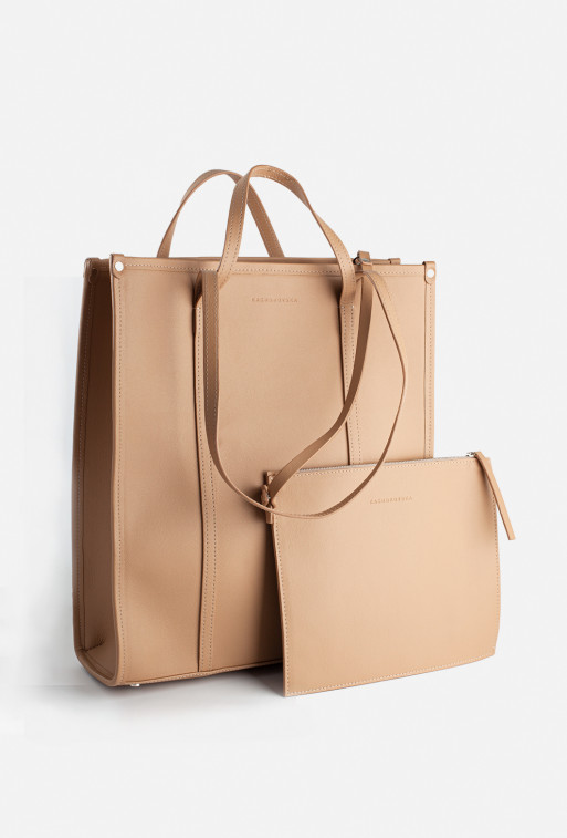 Carla beige textured leather
shopper bag /silver/