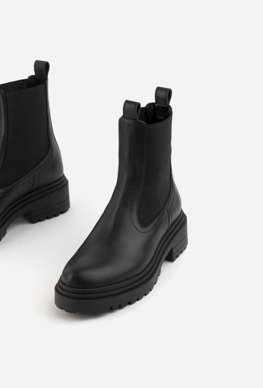 Ava black leather
chelsea boots /baize/