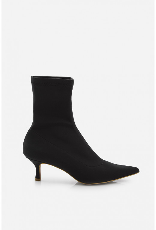 Courtney black stretch
ankle boots /5 cm/