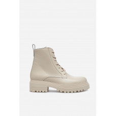 Riri beige leather boots