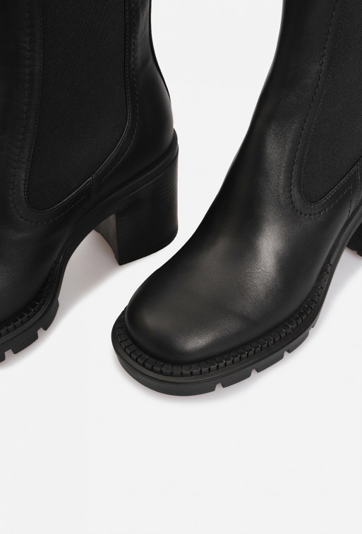 Nela black leather chelsea boots /baize/