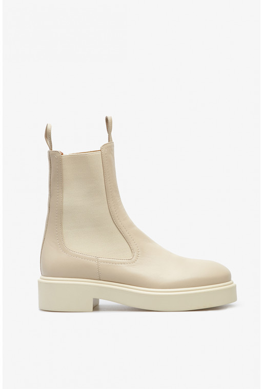 Taya beige leather
chelsea boots
