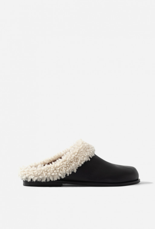 Dinah black leather mules with natural fur