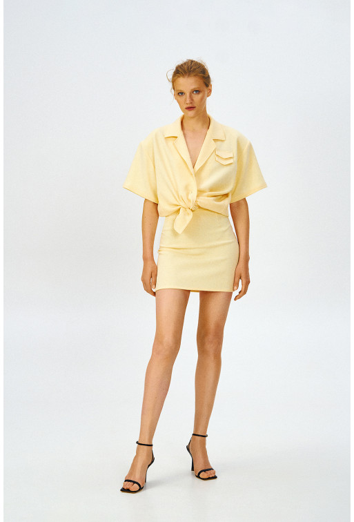 Skirt in a pastel yellow color