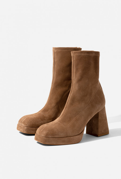 Christina brown suede
ankle boots