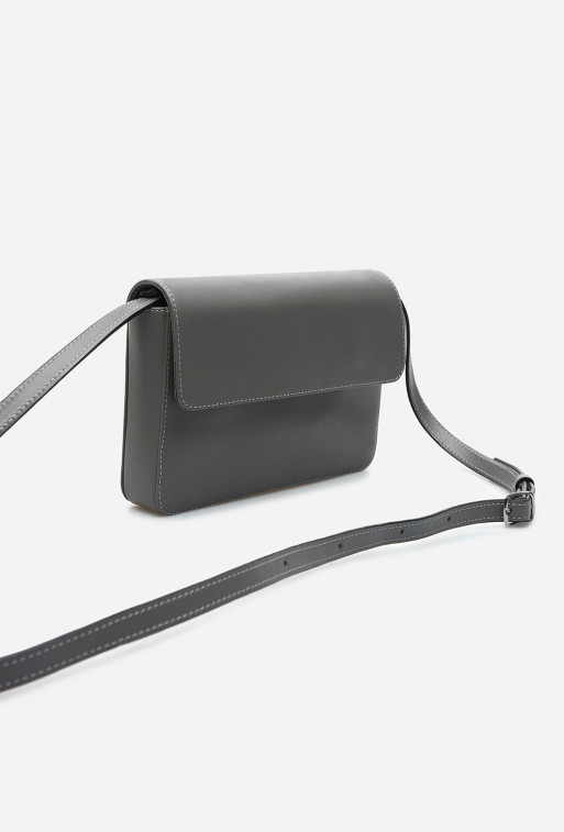Carrie
gray leather crossbody /silver/