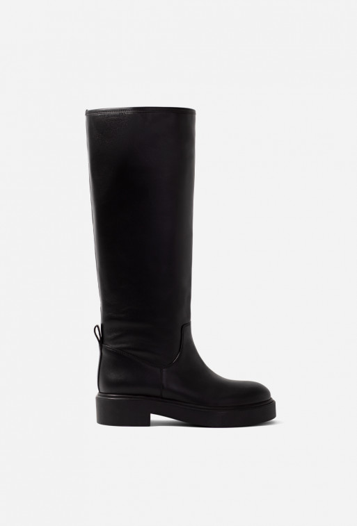Black leather Melanie boots with woolen