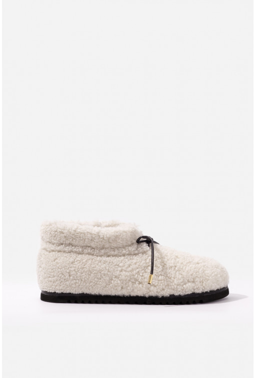 Fluffy milky fur boots