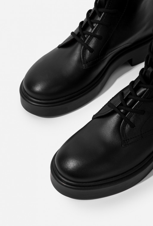 Lina black leather boots /baize/