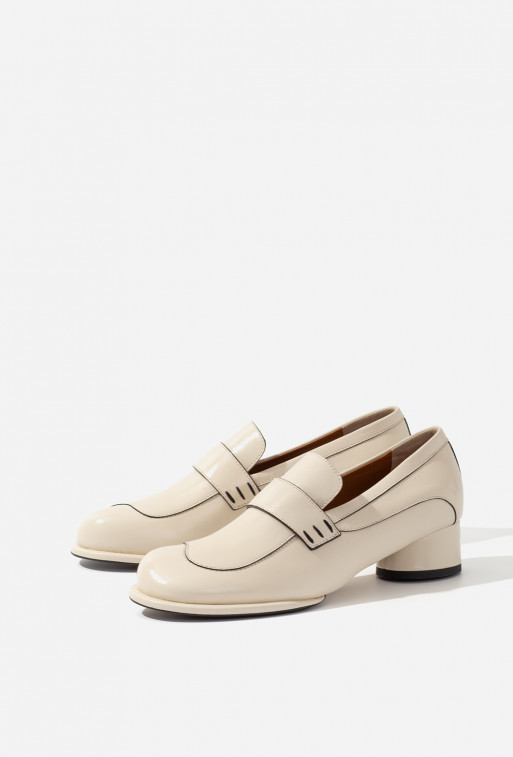 Milky leather Greta loafers