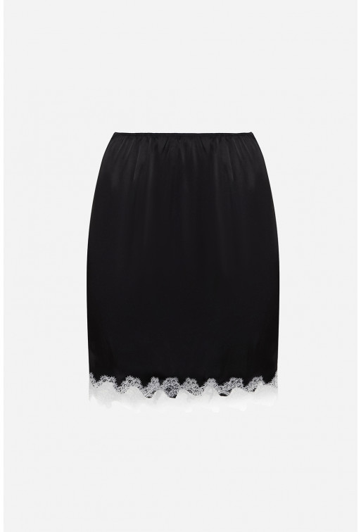 Satin black skirt with lace