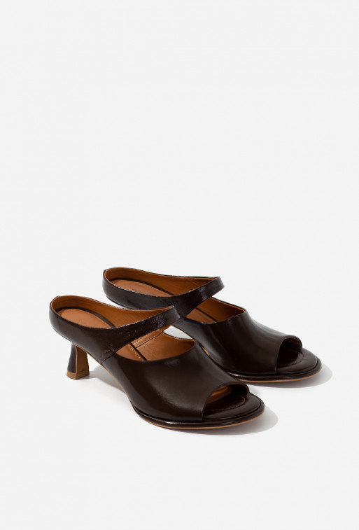 Tracy dark brown leather sandals